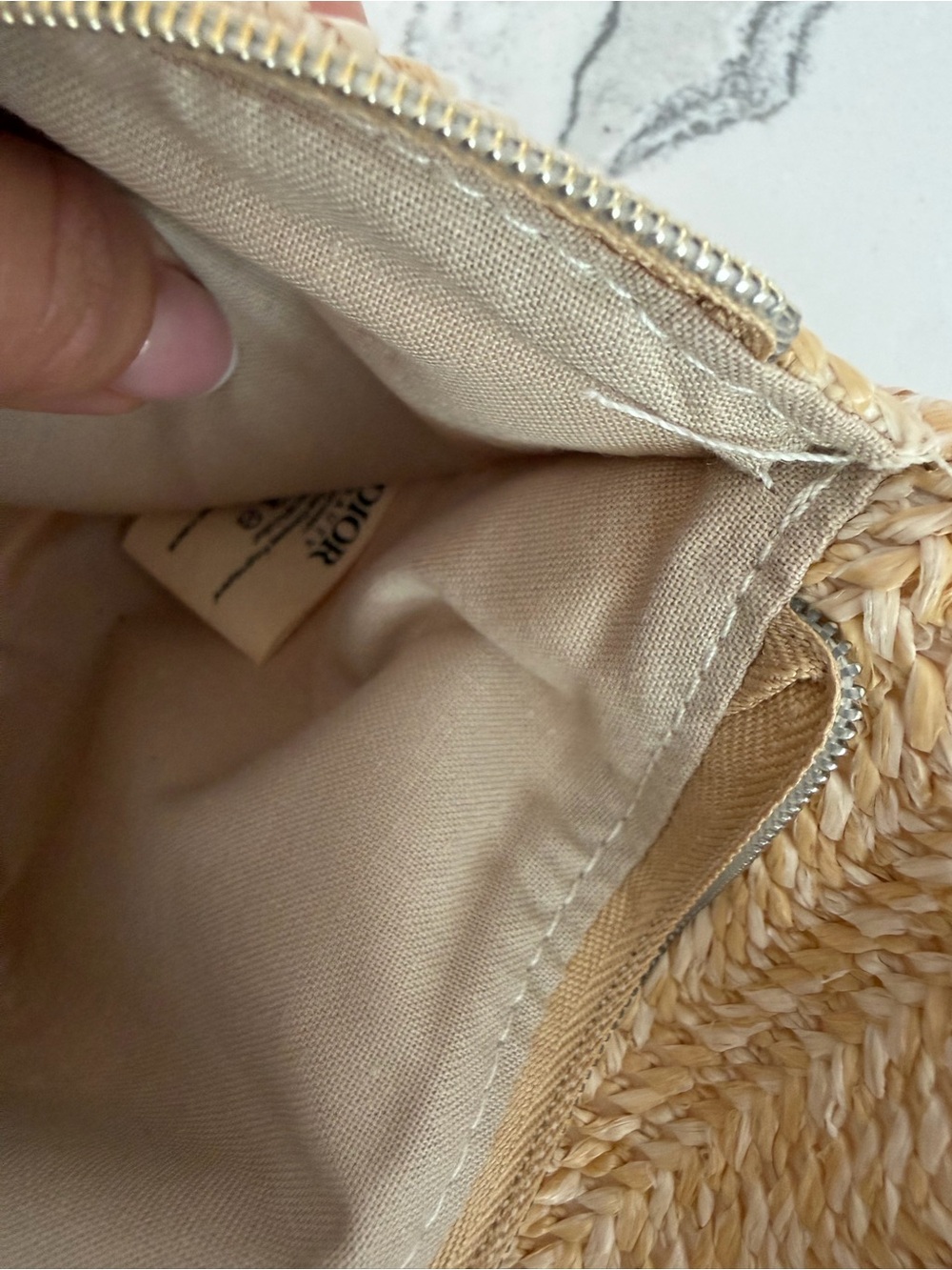 Accessory identification - Picture 6 of 7